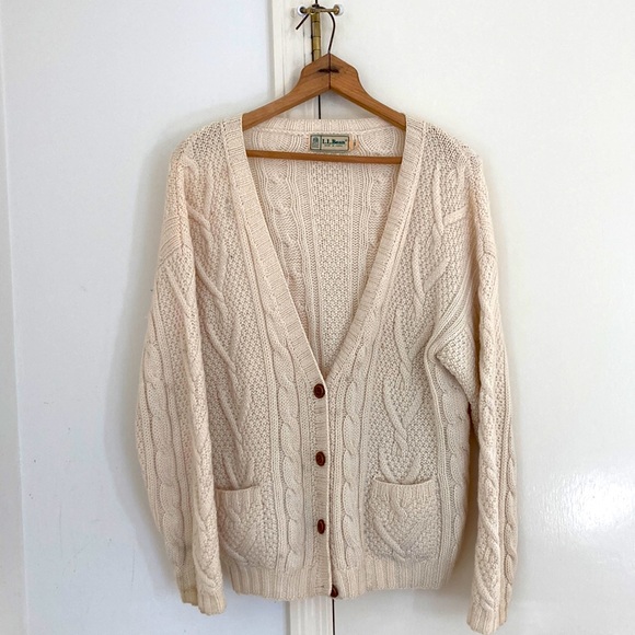 L.L Bean 100% Wool vintage sweater cardigan size S - Picture 1 of 6